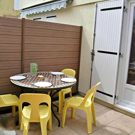 Charmante Maisonnette Avec Piscine Pres De La Plage, Parking, Et Animaux Acceptes - Fr-1-387-103 Marseillan (Herault)