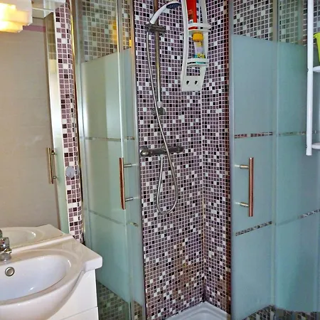 Charmante Maisonnette Avec Piscine Pres De La Plage, Parking, Et Animaux Acceptes - Fr-1-387-103 Διαμέρισμα *