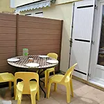 Charmante Maisonnette Avec Piscine Près De La Plage, Parking, Et Animaux Acceptés - Fr-1-387-103 Marseillan (Herault)