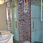 Charmante Maisonnette Avec Piscine Près De La Plage, Parking, Et Animaux Acceptés - Fr-1-387-103 Appartamento *