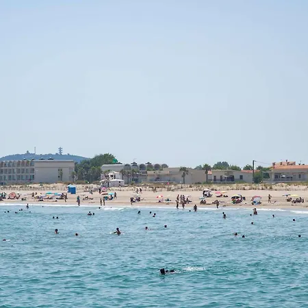 Charmante Maisonnette Avec Piscine Pres De La Plage, Parking, Et Animaux Acceptes - Fr-1-387-103 Apartment